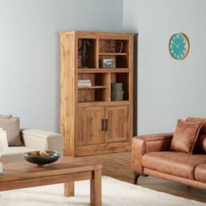 | خزانة جانبية من خشب هندسي بألوان رائعة