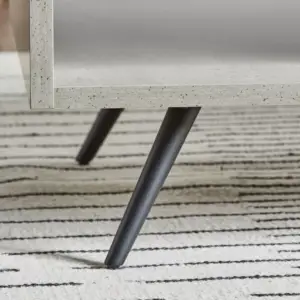 | طاولة قهوة بتصميم أوساكا