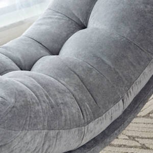 | كرسي هزاز استرخاء بتصميم ريترو