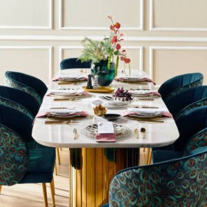 | طاولة طعام رخام وأرجل معدنية ميتاليك