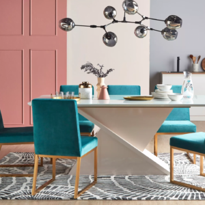 | طاولة سفرة +8 مقاعد بتصميم أنيق