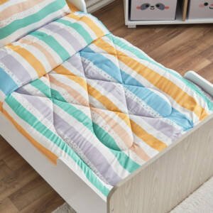 | سرير نوم للاطفال بتصميم بسيط