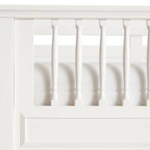 | سرير مرتفع مميز بتصميم أمريكي