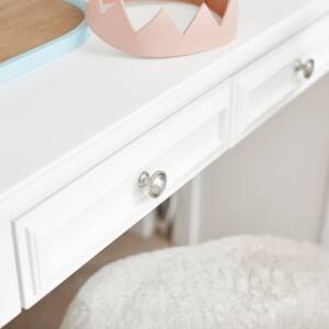 | سرير مرتفع مميز بتصميم أمريكي