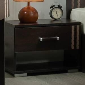 | غرفة نوم بتصميم مميز وأنيق