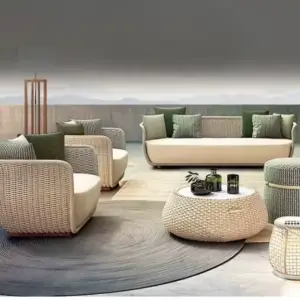 طقم كنب روتان خشبي حديث