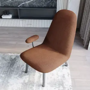 كرسي مفرد مع مسند يد