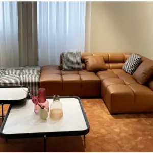 | كنب جلد منقسمة بتصميم اوروبي