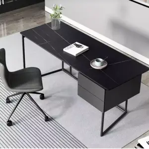 مكتب عصري مميز بتصميم فريد