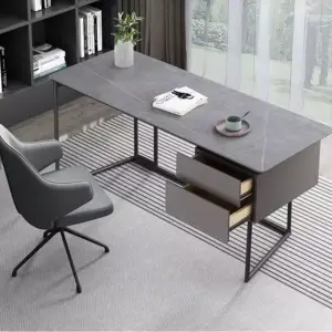 مكتب عصري مميز بتصميم فريد