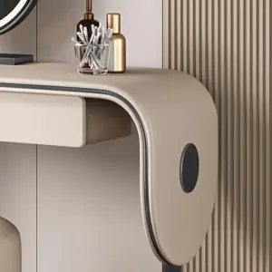 | تسريحة غرفة نوم مغطاة بالجلد مع كرسي ومرأة فاخرة