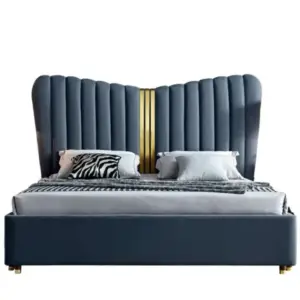 سرير مع 2 كمودينة بتصميم ملكي 3 سرير مع 2 كمودينة بتصميم ملكي