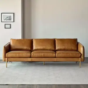 | كنب مودرن جلد ثلاثي المقاعد بتصميم جورديان