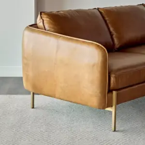 | كنب مودرن جلد ثلاثي المقاعد بتصميم جورديان