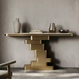 طاولة مدخل بتصميم متدرج فاخر