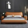 سرير جلد بتصميم مميز فاخر