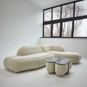 كنب أثاث فاخر بتصميم فريد