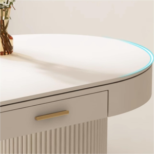 | مكتب الفخامة بتصميم أنيق عالي الجودة