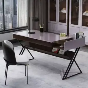 مكتب وكرسي متحرك متين 1 مكتب وكرسي متحرك متين