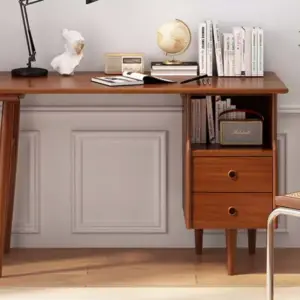 مكتب خشبي عصري مميز