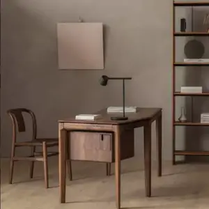 | مكتب مودرن من خشب عالي الجودة