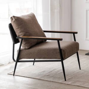 | كرسي مفرد بتصميم مريح بسيط