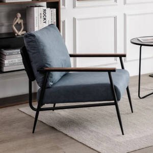 | كرسي مفرد بتصميم مريح بسيط