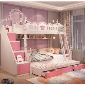 | سرير أطفال كوين فاخر – تصميم فاخر مبطن – قاعدة خشبية متينة – متوفر بألوان متعددة