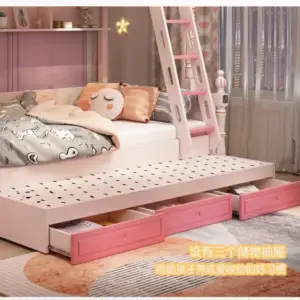 | سرير أطفال كوين فاخر – تصميم فاخر مبطن – قاعدة خشبية متينة – متوفر بألوان متعددة