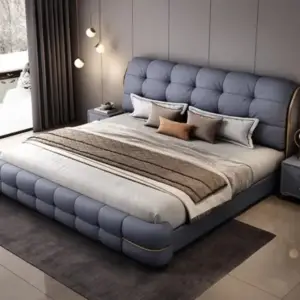 سرير نوم بتصميم انسيابي مودرن