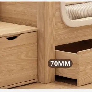 | سرير أطفال دورين من الخشب الطبيعي – تصميم آمن مع سلم جانبي – لون خشبي فاتح – ضمان سنتين