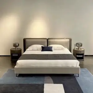 سرير بتصميم ظهر مريح و فخم