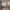 سرير غرفة نوم مع كمودينة بتصميم مميز