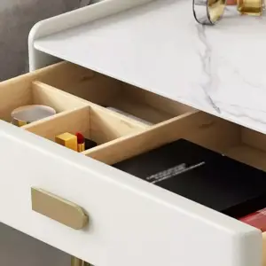 | طاولة تزيين مودرن شيك