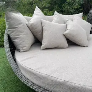 جلسة خارجية دائرىة شيك 