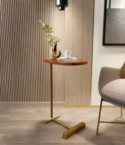 طاولة جانبية شيك بتصميم حديث