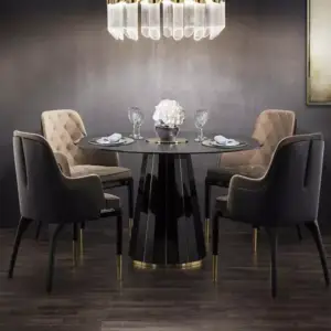 طاولة طعام مودرن بتصميم دائري ملكي فاخر
