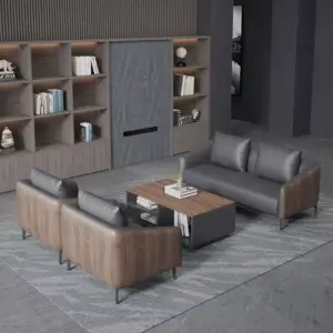 طقم كنب مميز من الجلد و الخشب الفاخر