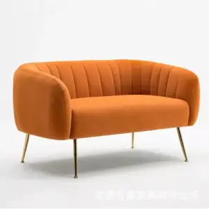 طقم كنب بتصميم مميز و مريح