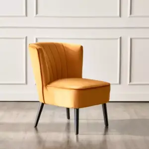 كرسي طعام بتصميم سيورين