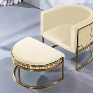 كرسي مفرد وبوف بتصميم الاستيل المذهب