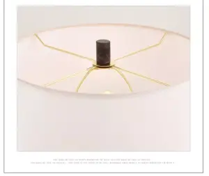 مصباح جانبي شيك من الرخام الاسود الاسبانى 