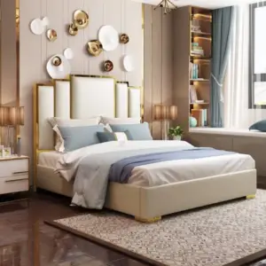 سرير فاخر بتصميم حديث وجلد ناعم