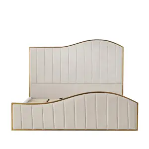 سرير مميز بخامات عالية الجودة