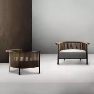 كرسي خيزران فاخر للجلوس بالخارج 