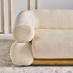 | طقم كنب مودرن بتصميم لوسيندا