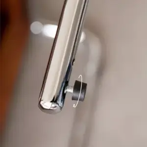 | طاولة جانبية للسرير بتصميم كلاسيك