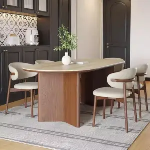 | طاولة طعام مميزة مع كراسي