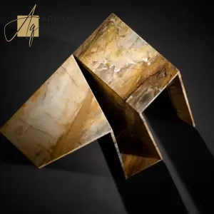 طاولة-جانبيه