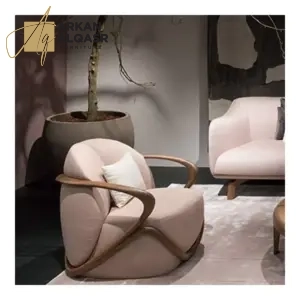 كرسي مفرد بتصميم بسيط